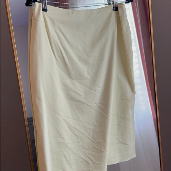 Anne Klein Pencil Light Yellow Skirt - Picture 3 of 5